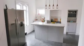 Castle Manor, 4 Bed Seaside Retreat - Image 3
