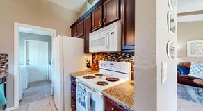 Largo Beach Retreat - Image 5