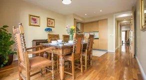 Grand Canal Square Apartments - Image 5