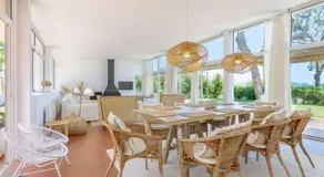 Mal Pas Sands - Image 3