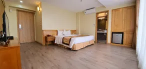 The Queen Hotel Ninh Binh - Image 2