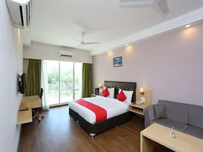 Capital O 13727 Hotel Aarogyam Suites - Image 2