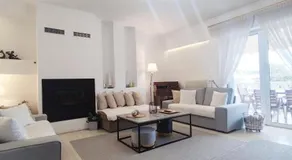 Varkiza Sea View Apartment - Free Parking - Image 2