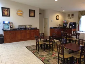 Radiance Inn and Suites - Image 4
