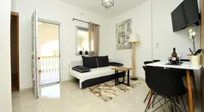 Apartmani Laura Vir - Image 2