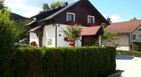 Lake House - Image 4