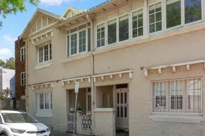 Bright Home Steps From Double Bay Beach - Image 4
