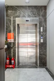Luxury Apartment Manhattan Grand Park - Image 3