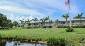 The Inn At LaBelle Yacht Club - Image 5