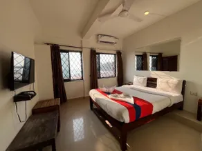 Baga Beach Sunset And Spa - Image 3