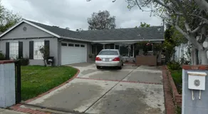 Nice Northridge 4-2-2 home near CSUN and Pierce College - Image 4