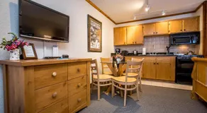 Kandahar Lodge at Whitefish Mountain Resort - Image 4