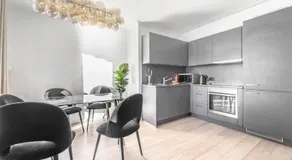 Chic 2 bedroom apartment near Chillion castle - Image 4