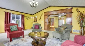 6 Mi to Rickenbacker Airport! Columbus Area Home - Image 4