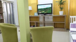 Apartment 18 - Image 5