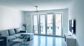 Özels Designer Loft Metzingen - Smart TV, Netflix, private kostenlose Tiefgarage, Self-Express Check-in,Check-out, Outlet 100m - Image 2