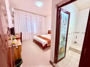Comfortable Farmhouse - Image 3