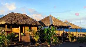 Willie's Beach Resort - Image 4