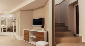 Castello Boutique Hotel - Image 2