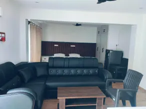 Bear's Hill Manor - Image 2