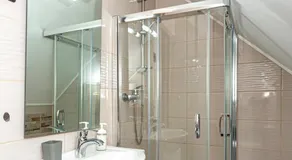 Cseppkő Panzió - Image 2