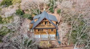 P's Wood 元箱根 ー芦ノ湖を望むログハウスー 屋根付BBQ 最大7名 - Image 4