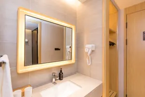 JI Hotel Shanghai North Hi-Tech Industrial Park - Image 4