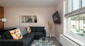 Isle of Grain Spring Work Accommodation - Apartment D - Image 5