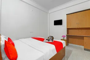 Hotel O Sai Galaxy Hotel & Restaurant - Image 2