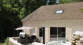 Gîte aux trois suites parentales et son jacuzzi - Image 4