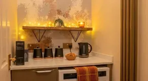 2BR with Free Parking Nr Edinburgh & Dalhousie Castle - Image 4