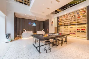 Rezen Sunbow Hotel  Chongqing Jiangbei Airport - Image 4