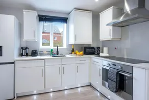 Prince Rupert Flat - Great Location - Free Parking - Image 3