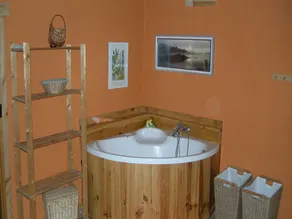 Vila v Ayguatébia-Talau s Záhradou a Grilom - Image 1
