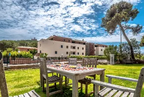Sure Hotel by Best Western Saint-Raphael Le Dramont - Image 2