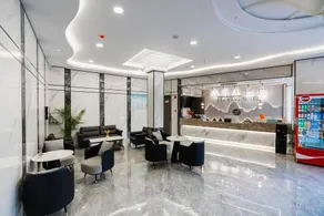 Yiliang Jinfang Hotel - Image 2