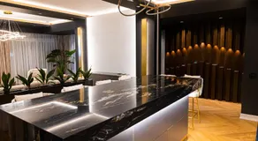 Deluxe Aparthotel MARWELL RESIDENCE - Image 3
