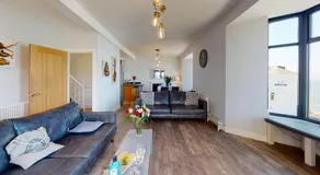 WOOLACOMBE ADMIRALS LODGE 6 Bedrooms - Image 2