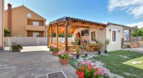 Bungalov Medanic - Private Pool - Image 4
