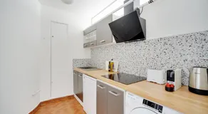 Eiffel Tower Grand Appartement 3 Chambres Panoramique Paris Vue with Parking & AC - Image 3