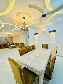 Continental Boutique House - Image 3