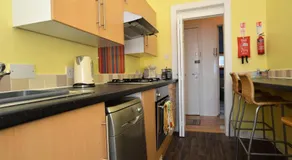 Keek Oot at 73 - Image 3