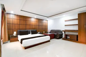 Super Collection O Shanti Bhawan Bank More Formerly Madhulika - Image 2