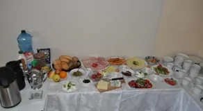 Pod starymi lipami - Image 3