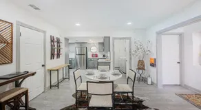 Luxury Stay Near Downtown Bakersfield - Image 5