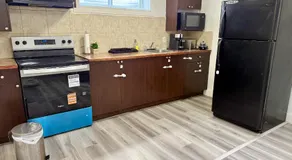 Cozy 1-Bed Basement Suite - Image 2