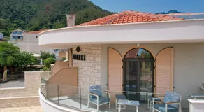 Moderi Luxury Suites - Image 5