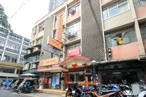 RedDoorz Plus @ Chinatown Binondo - Image 4