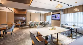 Atour Hotel Kunming Guangfu Road Haile World - Image 4