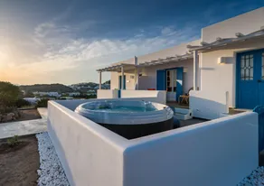 Eiriana Suites - Image 4